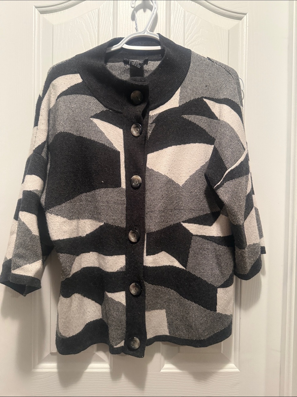 Abstract Black & Gray Button-Front Women's Cardigan